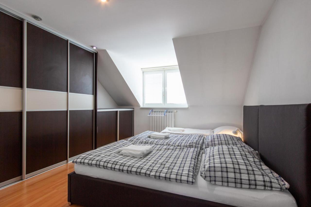 Wow Liptov Holiday House ลิฟตอฟสกีมิคูลาช ภายนอก รูปภาพ