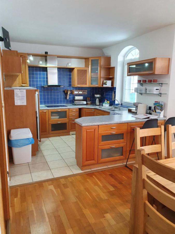 Wow Liptov Holiday House ลิฟตอฟสกีมิคูลาช ภายนอก รูปภาพ